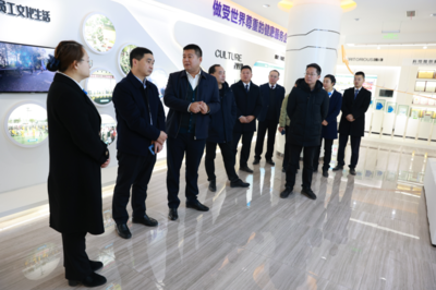 中共隆昌市委農村工作領導小組考察團 蒞臨四川恒通參觀考察